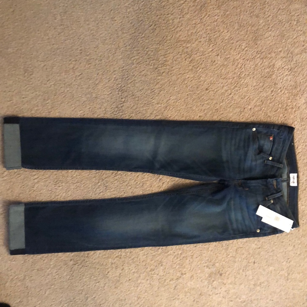 NWT Hudson Cropped Straight Cuff Jeans. Size 24